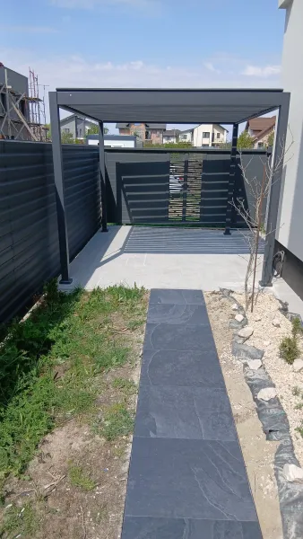 Lucrare renovări și construcții