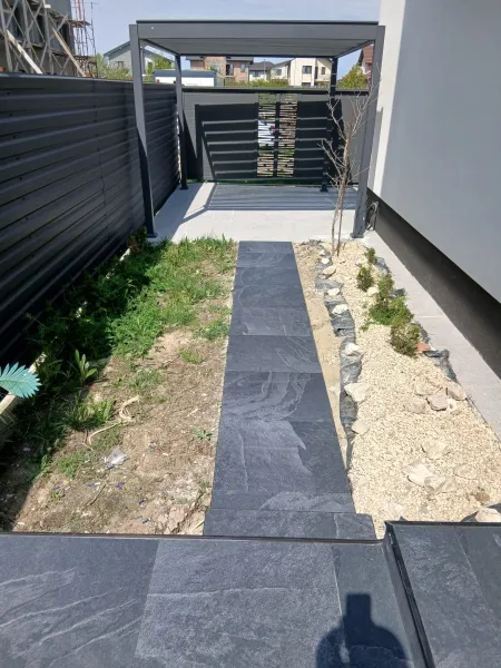 Lucrare renovări și construcții