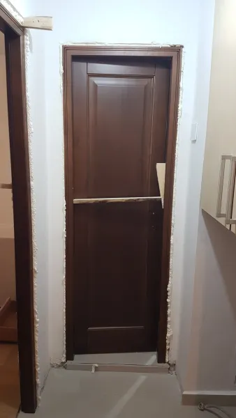 Lucrare renovări și construcții