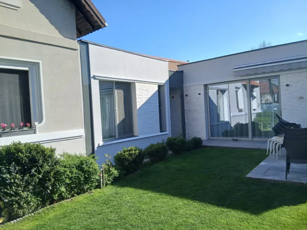 Lucrare renovări și construcții
