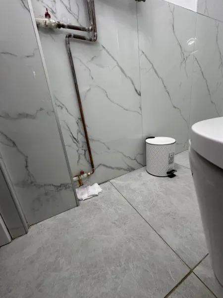 Lucrare renovări și construcții